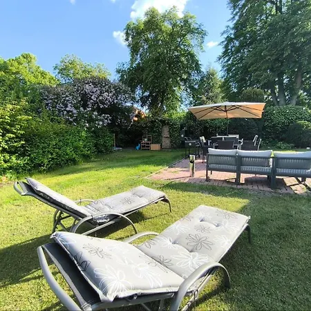 Appartement Modernes Mit 4 Separaten Appartements, Je Mit Vollausgestatteter Kuechenzeile Und Eigenem Bad, 2 Gehminuten Zum Badesee, Garten, Grillplatz, Kinderspielbereich, Hunde Sind Willkommen Blumenholz