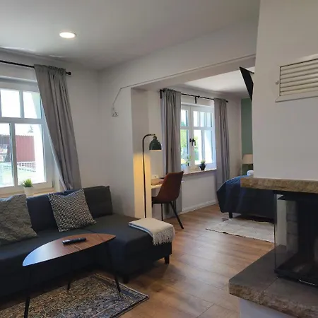 Lejlighed Modernes Mit 4 Separaten Appartements, Je Mit Vollausgestatteter Kuechenzeile Und Eigenem Bad, 2 Gehminuten Zum Badesee, Garten, Grillplatz, Kinderspielbereich, Hunde Sind Willkommen